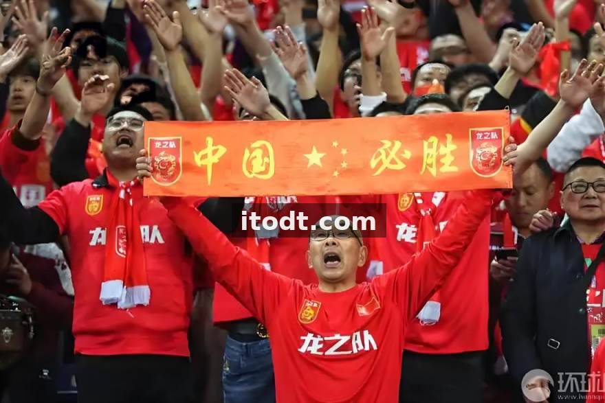电竞牛 S16赛季中期英雄强度盘点：五路T0梯队与黑马选手观察榜